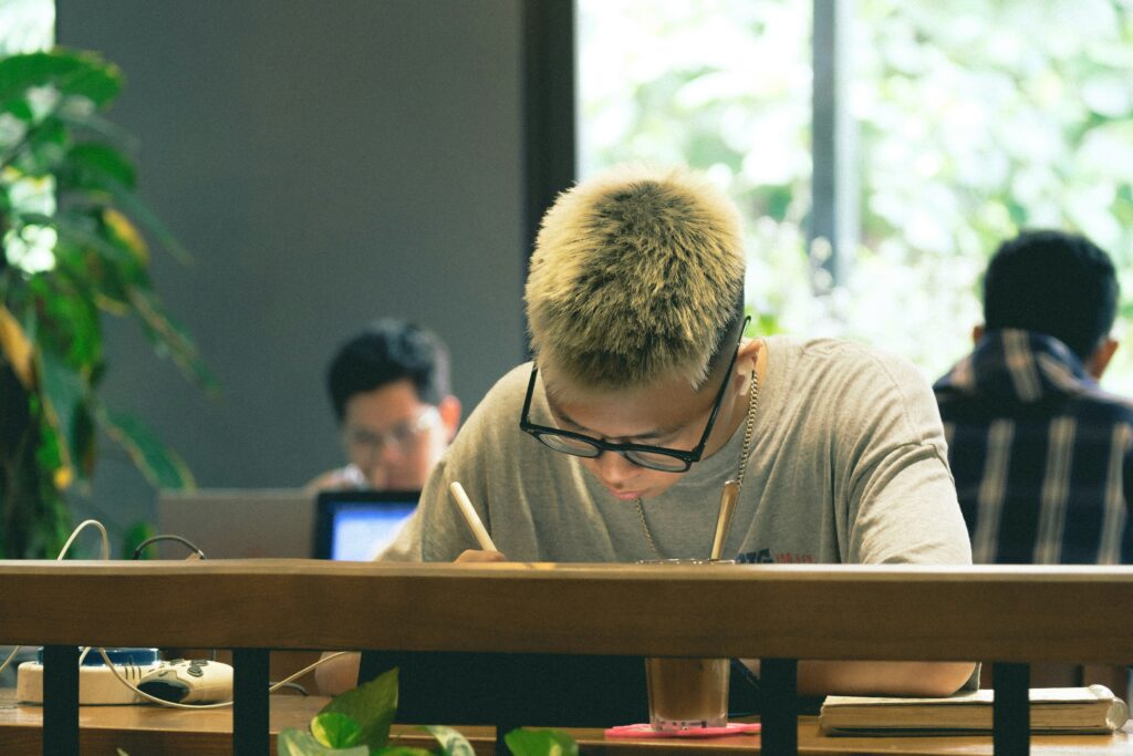 nguy n hi p dpwsdbyatcw unsplash